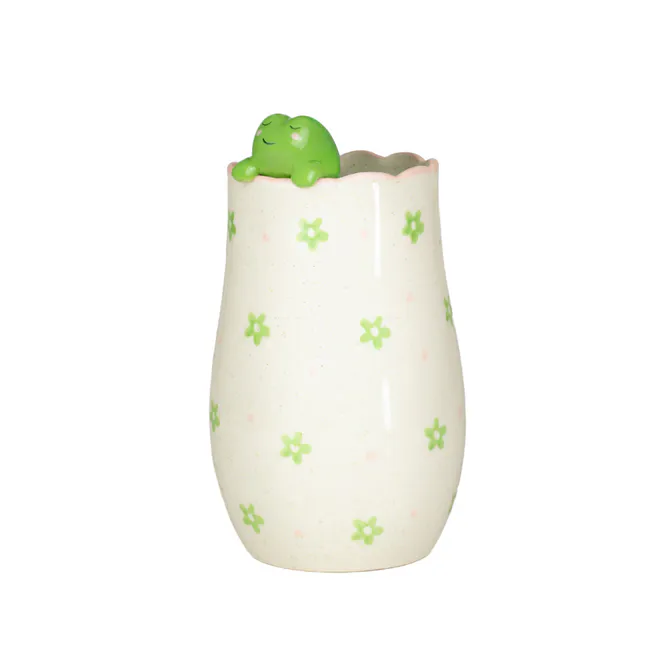 Hovedbilde VASE – Frosk på kanten – Sass & Belle