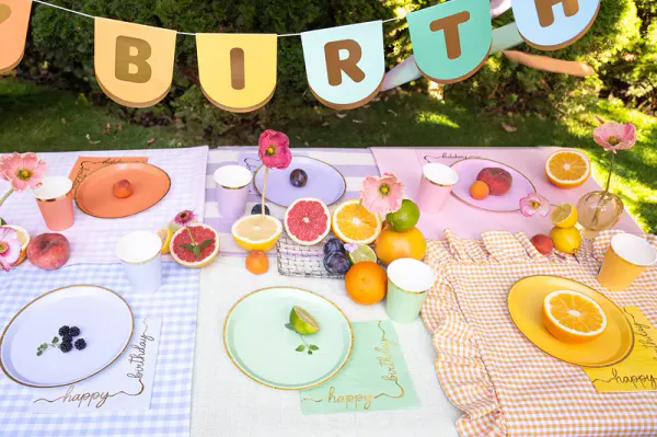 Hovedbilde PAPPTALLERKENER – Pastellfarger med gullkant – ...