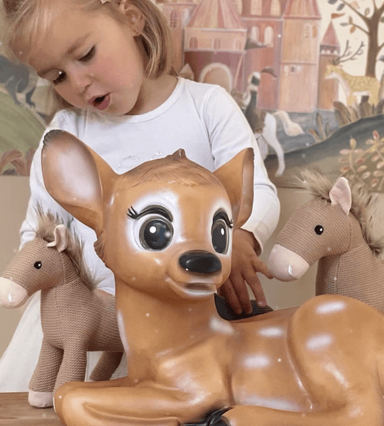 Hovedbilde LAMPE – Liggende rådyr – Egmont Toys