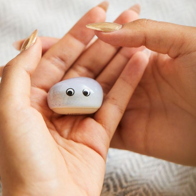 Hovedbilde LITEN LYKKEFIGUR – Positivity Pebble – Hug ...