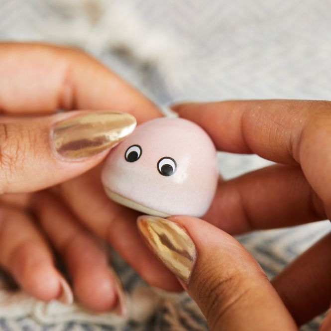 Hovedbilde LITEN LYKKEFIGUR – Positivity Pebble – Love ...