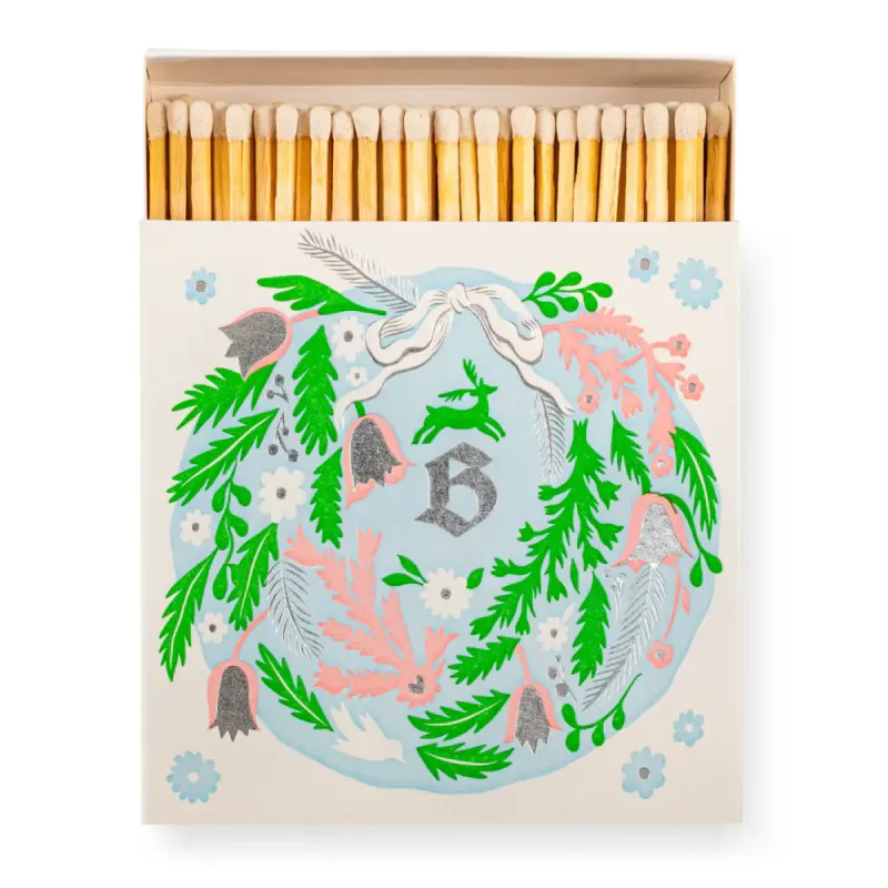FYRSTIKKER – Wreath – Archivist